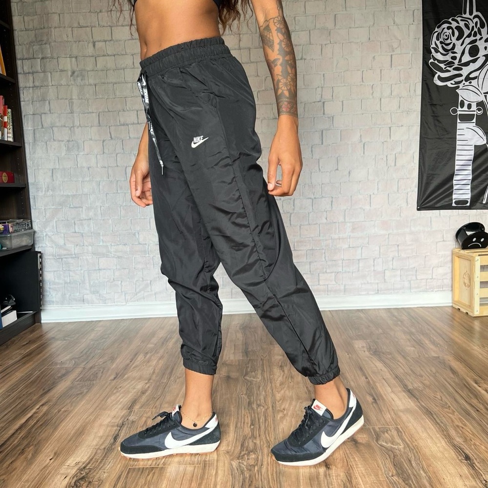 Nike Windbreaker Style Joggers - Picture 2 of 8